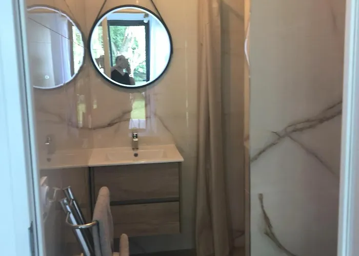 公寓 Joli De 25 M2 Au Calme, Ideal Pour Un Couple *