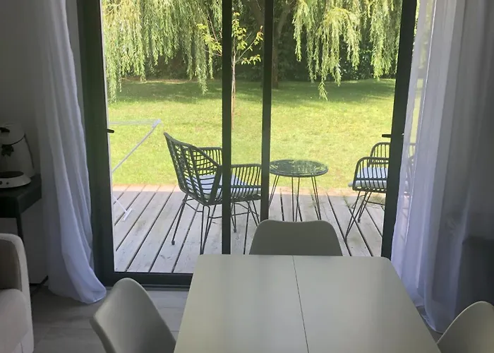 Joli De 25 M2 Au Calme, Ideal Pour Un Couple 公寓 *